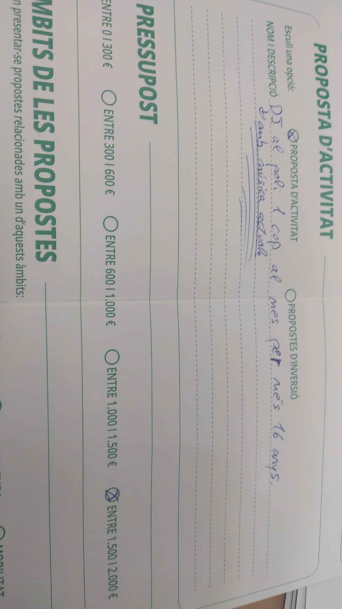 Imatge pels mitjans: Sessió mensual de Dj al Poliesportiu Francesc Macià