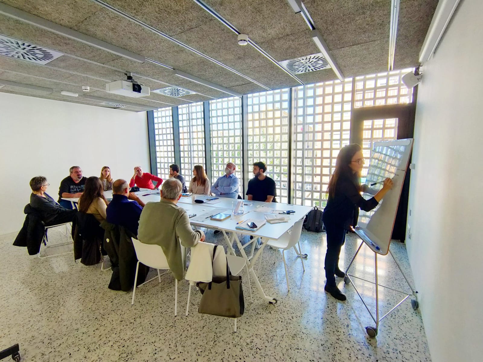 WhatsApp Image 2025-09-29 at 14.00.43